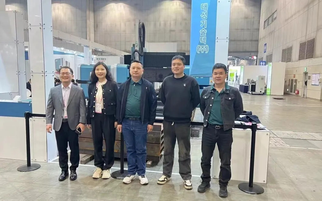 Machine de découpe laser à cinq axes 3D Kebei 6